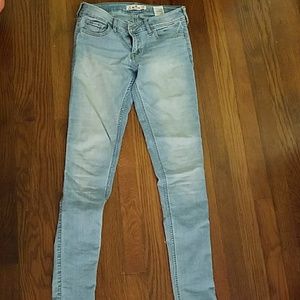 Hollister low-rise super skinny light denim jeans